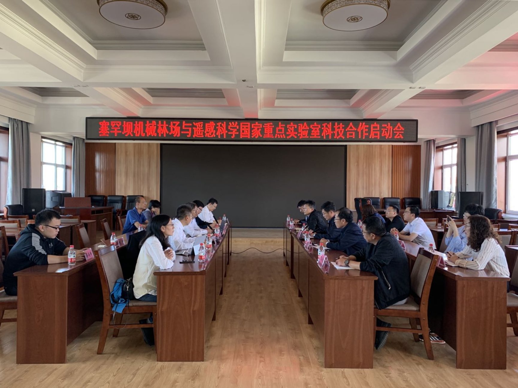 C:\Users\crs\AppData\Local\Temp\WeChat Files\5d14891c8e257fefe4b559e962eae1f.jpg C:\Users\crs\AppData\Local\Temp\WeChat Files\5d14891c8e257fefe4b559e962eae1f.jpg